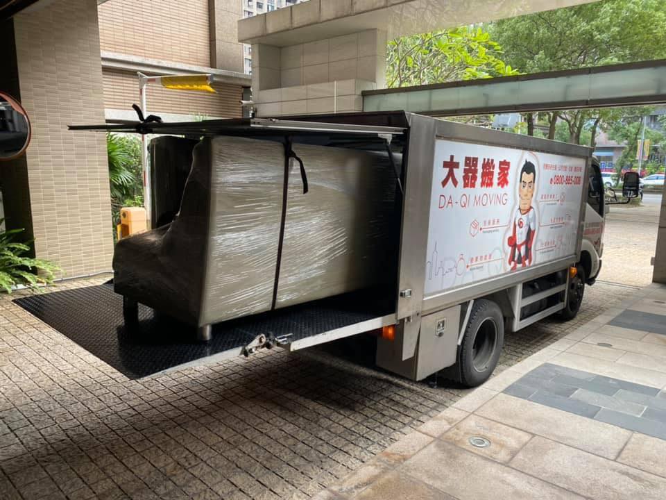 順利搬遷台北：大器搬家引領搬家費用新趨勢！